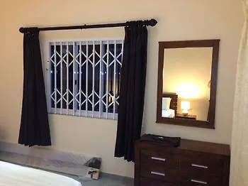 Surfers Beach Self Catering Chalets Takamaka Seychelles